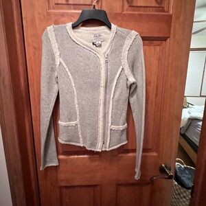 NWT girls coat. Size small